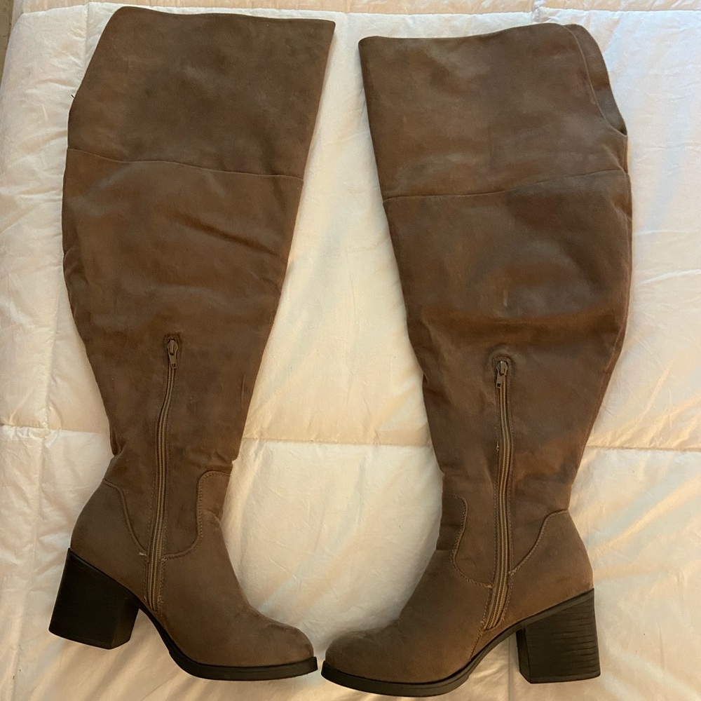 Knee high boots wide calf-size 8.5